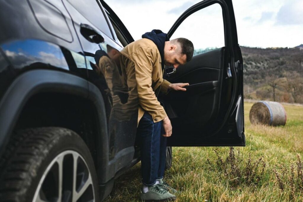Easy Trick to Prevent Carsickness for Everyone