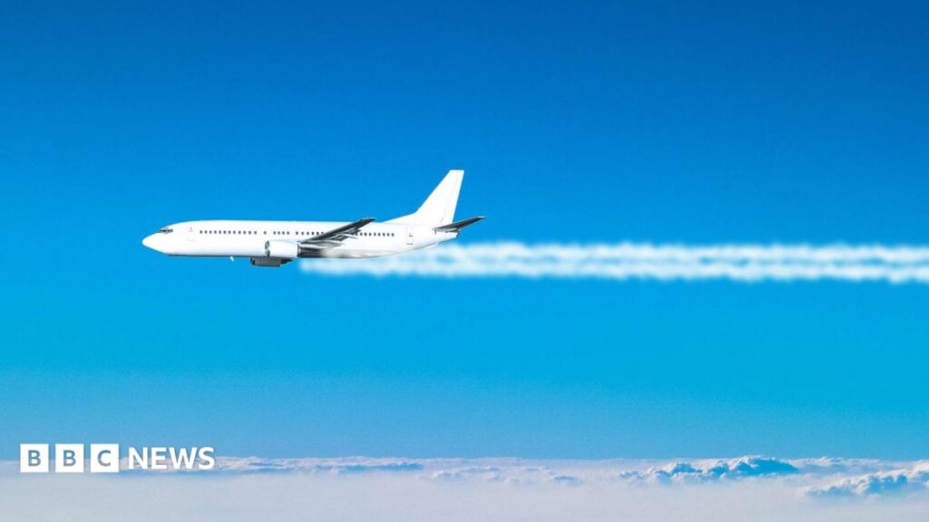 AI Helps Planes Avoid Climate-Warming Contrails Over the North Atlantic