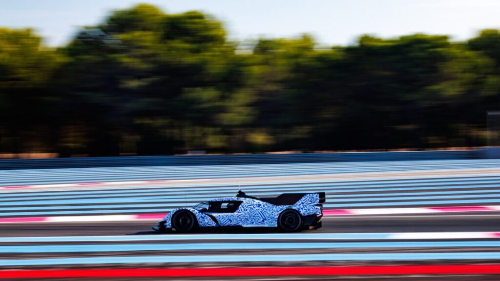 Ford’s New Hypercar Aims to Win the Next 24 Hours of Le Mans