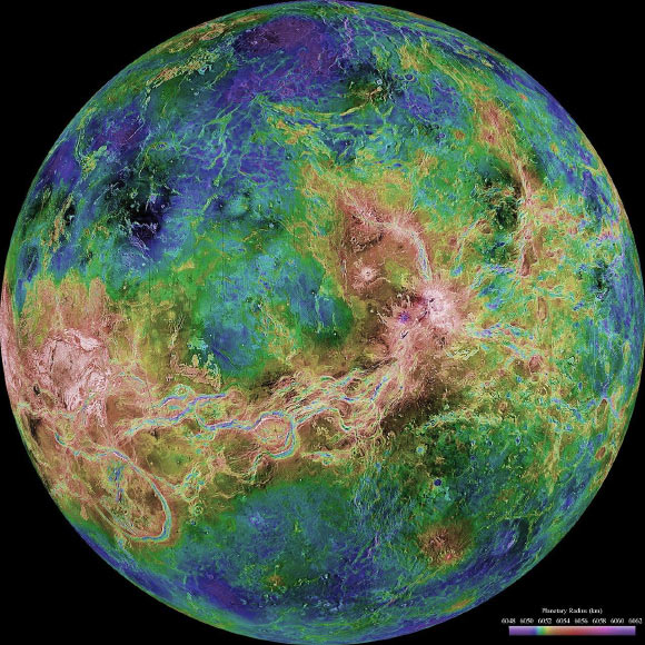 Giant Rift Valleys Suggest Venus Is Still Tectonically Active