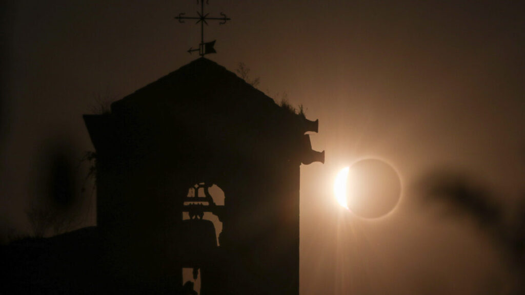 Moon’s Shadow Crosses Central Spain: Witnessing the Spectacular Solar Eclipse