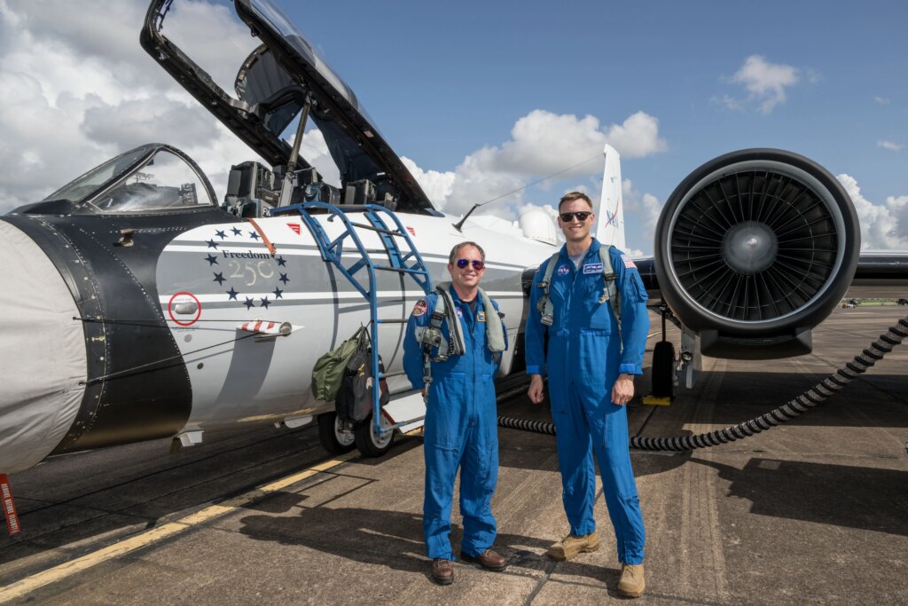 NASA Johnson Pilots Track the Moon’s Shadow to Advance Eclipse Science