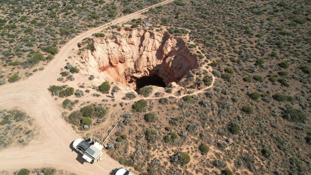 Giant Cave Beneath Sinkhole Reveals Origin of Mysterious Ditch on Australia’s Nullarbor Plain