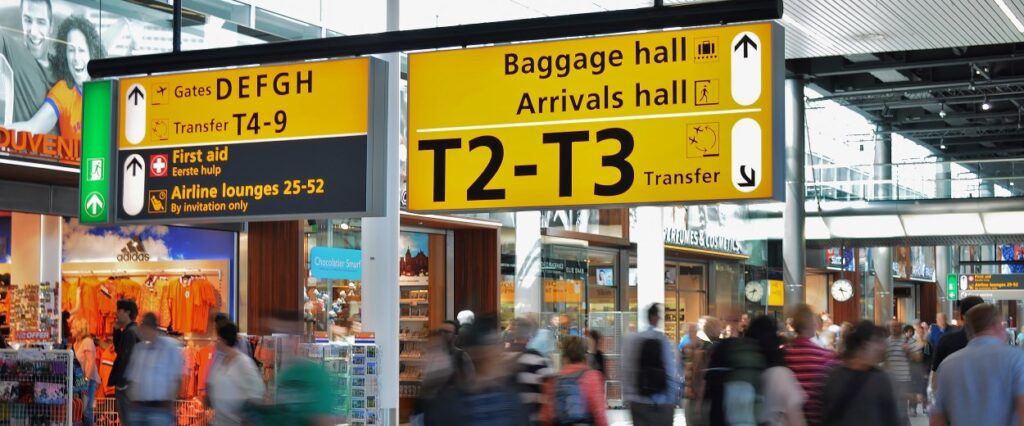 Vietnam-Linked APIS Data Leak Exposes 220 Million Traveler Records