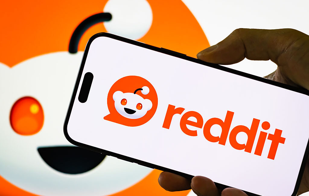 Reddit Adds More Restrictions to Old Reddit (Old.Reddit.com)